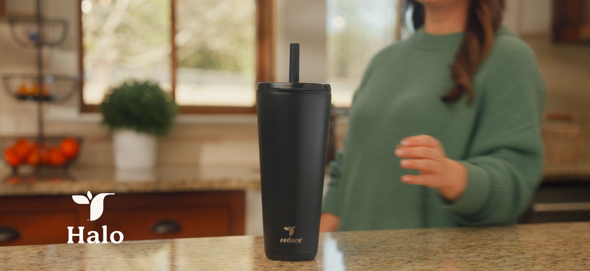 thumbnail video image 2 of Reduce 30oz Halo Spill-Proof Handled Tumbler, Blueberry, 2 of 7
