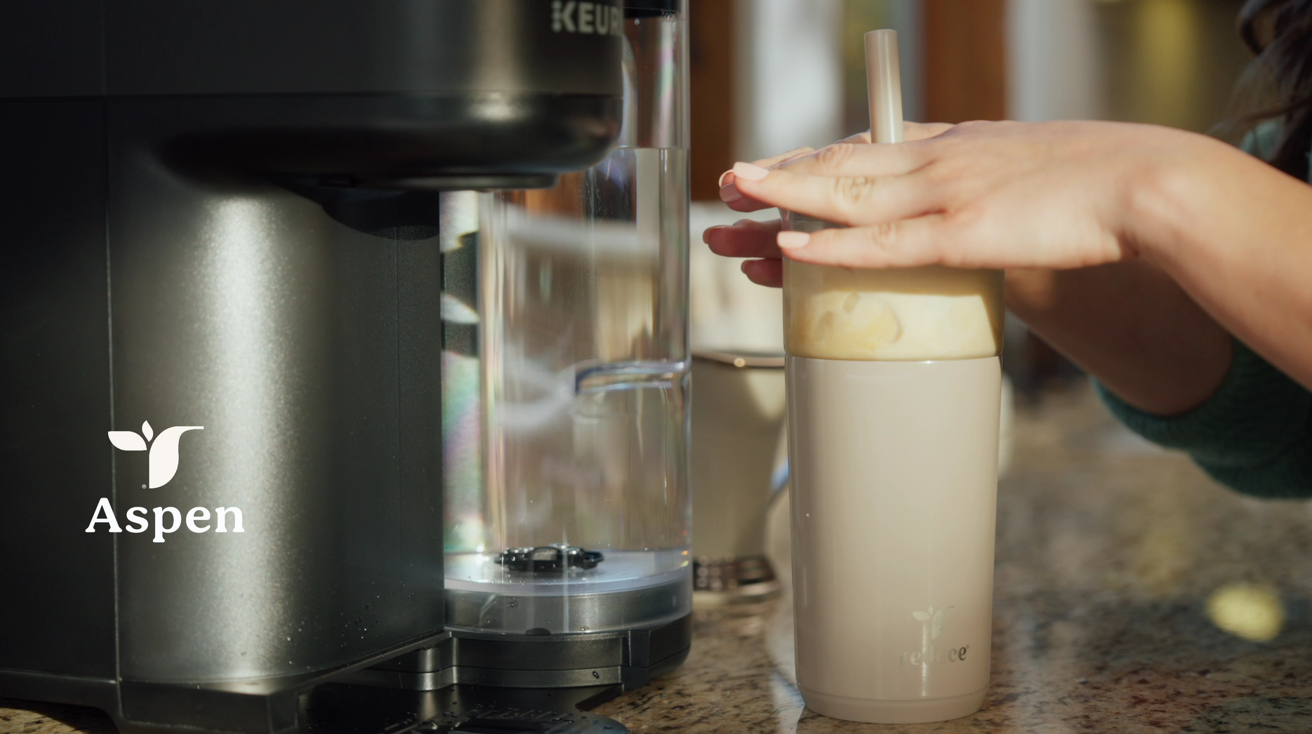 thumbnail video image 2 of Reduce® Aspen Vacuum Insulated Stainless Steel Glass Tumbler with Lid and Straw, Glacier, 20 oz, 2 of 7