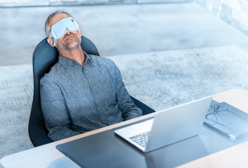 thumbnail video image 2 of (3 pack) ZEISS Dry Eye Relief Warm Compress Heated Eye Masks, 2 Pack, 2 of 11