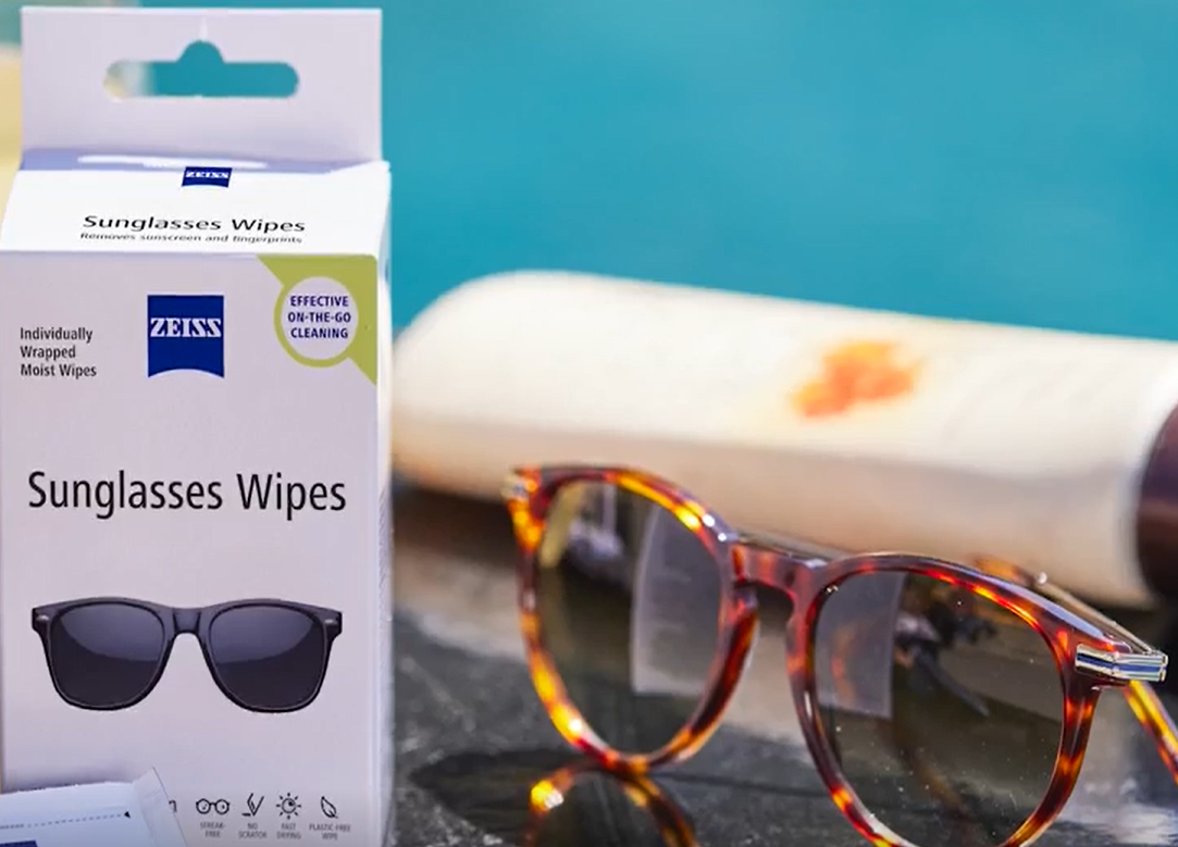 thumbnail video image 2 of ZEISS Gentle and Thorough Cleaning Sunglass Lens Cleaner Wipes, 60 Count, 2 of 10