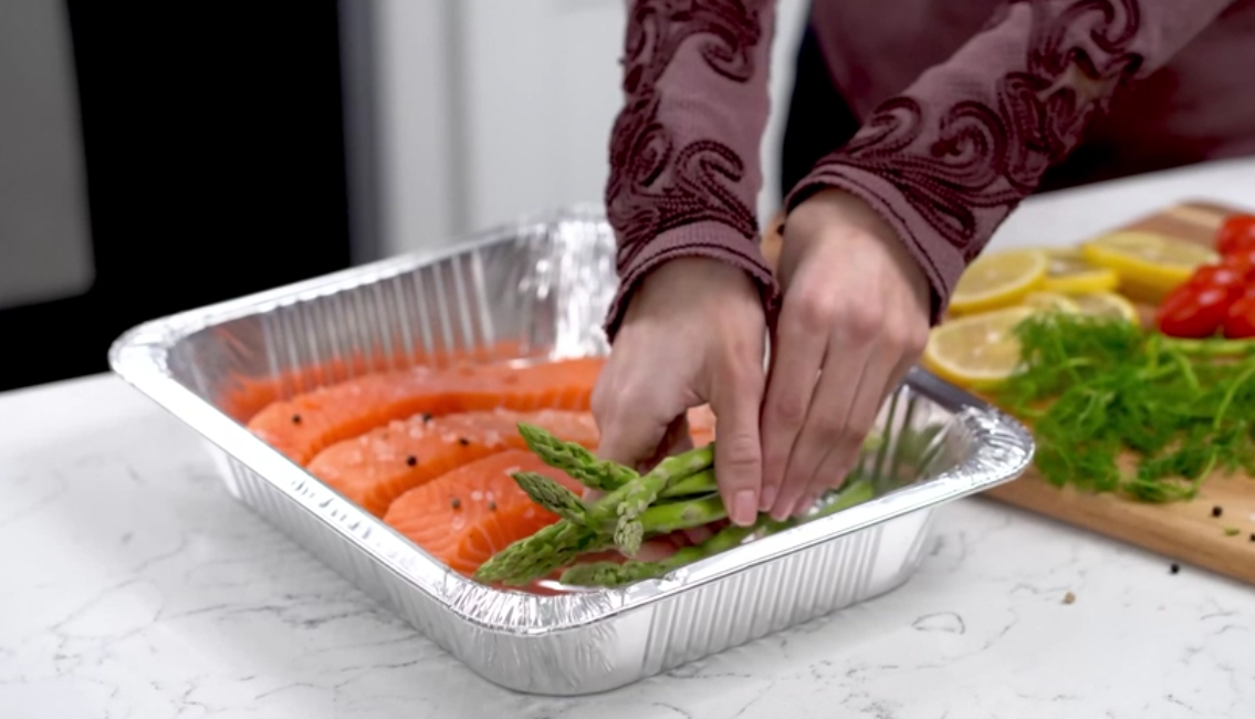 thumbnail video image 2 of GUSTO 9x13 Disposable Aluminum Foil Pans Baking Pan Catering Trays, 30-Pack, 2 of 9