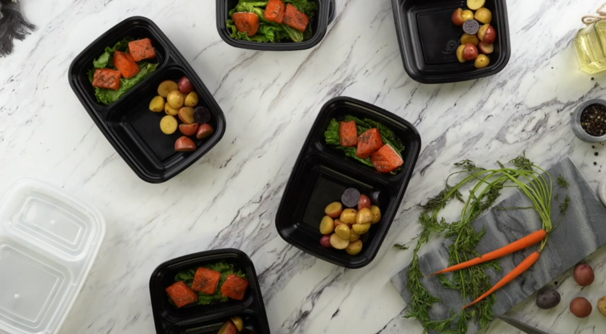 thumbnail video image 2 of GUSTO 28 oz 2-Compartment Meal Prep Containers with Lids, Microwave Freezer and Dishwasher Safe Bento Boxes, 50 Count, 2 of 8