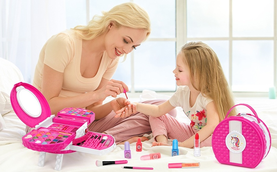 Sendida Kids Makeup Kit for Girls 66PCS Washable Toy with Brushes