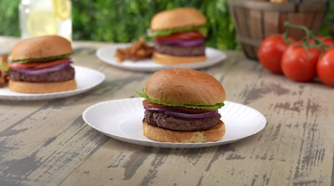 thumbnail video image 2 of GUSTO 9 Inch Paper Plates Bulk Pack White Disposable Plates Heavy Duty, 500-Pack, 2 of 7