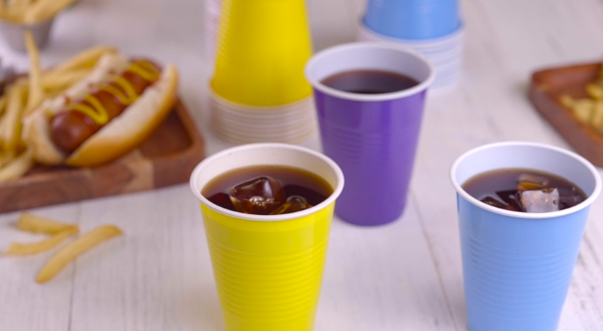 thumbnail video image 2 of GUSTO 9 Oz Plastic Cups Disposable Drinking Party Cups, Assorted 50-Pack, 2 of 8